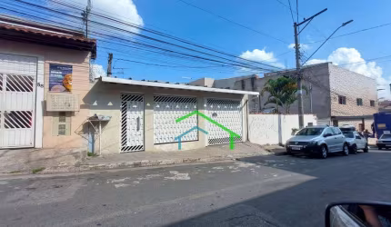 Casa á venda no Parque Planalto, Carapicuíba/SP