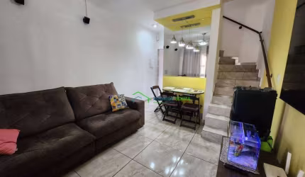 Casa á venda - Condomínio Center Village -  Jardim Veloso, Carapicuíba/SP