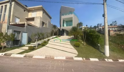 Casa á venda - Condomínio Reserva dos Pires, Caucaia do Alto - Cotia/SP