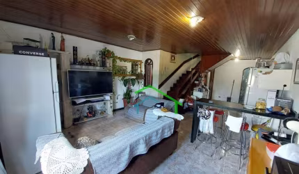 Casa á venda no Jardim Planalto, Carapicuíba/SP