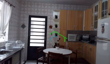 Casa com 3 quartos à venda no centro de-Carapicuíba/SP