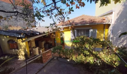Terreno à venda no Centro de Carapicuíba/SP