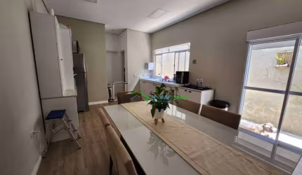 Casa à venda - Nova Higienópolis - Jandira/SP