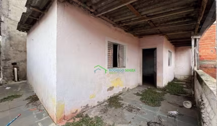 Casa com 4 dormitórios à venda, 150 m² por R$ 380.000,00 - Vila Menk - Carapicuíba/SP