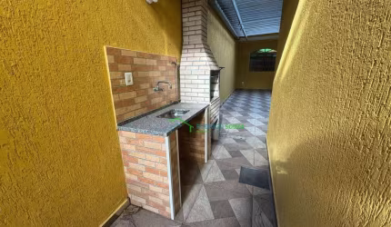 Casa com 3 dormitórios à venda, 150 m² por R$ 745.000,00 - Vila Caldas - Carapicuíba/SP