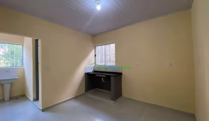 Casa com 1 dormitório para alugar por R$ 2.000,00/mês - Jardim D Abril - Osasco/SP