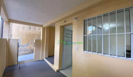 Casa com 1 dormitório para alugar por R$ 1.000,00/mês - Jardim D Abril - Osasco/SP