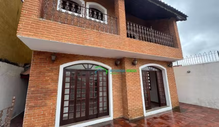 Casa com 3 dormitórios à venda, 540 m² por R$ 1.250.000,00 - Jardim das Belezas - Carapicuíba/SP