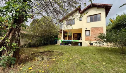 Casa com 5 dormitórios à venda, 210 m² por R$ 899.900,00 - Nova Fazendinha - Carapicuíba/SP