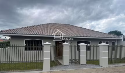 Casa disponível para Venda na Nova Rússia