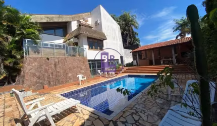 Casa/Sobrado com 3 Pavimentos  Para Venda ou Locação  Quebec