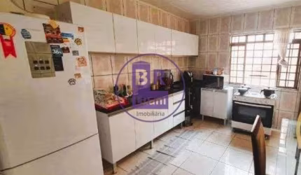 Casa a venda na zona norte
