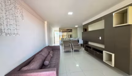 Alugo apartamento com 3 suítes em condomínio clube