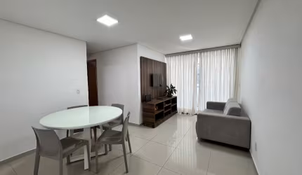 Apartamento beira-mar para locação anual