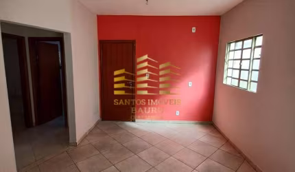 Excelente Casa à venda com 2 dormitórios - Jardim Silvestre.