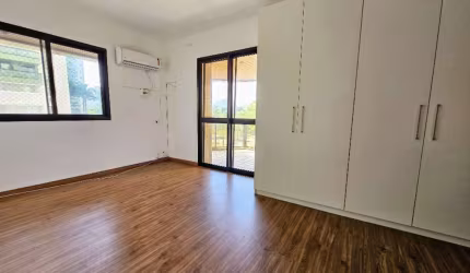Apartamento de Luxo de 4 Quartos na Barra da Tijuca - Frente Praia - 2 Suítes - 3 Salas - 5 Banheiros - 2 Vagas - 168m²