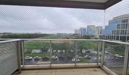 Apartamento à venda na Barra Olímpica, Rio de Janeiro-RJ: 2 quartos, 2 suites, sala, 1 vaga e 71m² de área!
