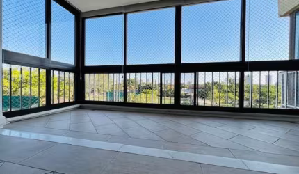 Apartamento de Luxo na Barra da Tijuca - 3 quartos, 2 suítes, 2 salas, 4 banheiros, 2 vagas, 140m² - Rio de Janeiro-RJ!