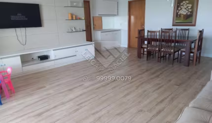 More à Beira-mar com vista definida, 2 suítes e 135m²!