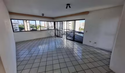 Apartamento de 220m² | 4 Quartos | Nascente