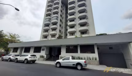 Apartamento com 3 dormitórios à venda por R$ 800.000,00 - Vorstadt - Blumenau/SC