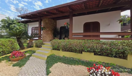 Casa com 5 dormitórios à venda, 3485 m² por R$ 1.200.000,00 - Ponta Aguda - Blumenau/SC
