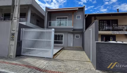 Sobrado com 3 dormitórios à venda, 107 m² por R$ 450.000,00 - Salto do Norte - Blumenau/SC