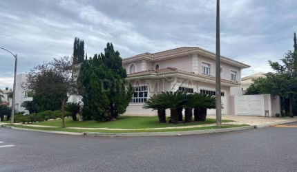 Espetacular casa a venda no condomínio flamboyant I