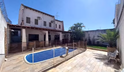 Casa próxima ao 4º Batalhão PMMG