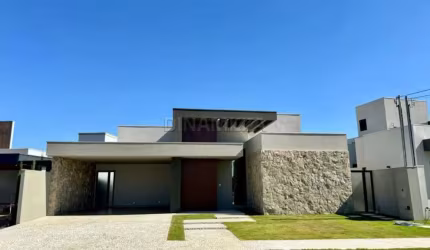Casa disponível a venda no condomínio Mario Franco