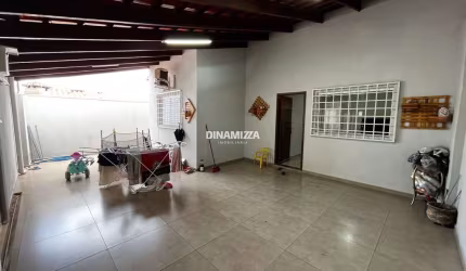 Casa 3 quartos - Oneida Mendes