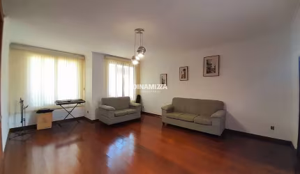 Casa a venda próxima ao Hospital Hélio Angotti