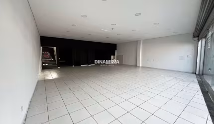 Galpão comercial amplo com localização privilegiada