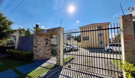 Apartamento térreo em localização privilegiada no Hauer