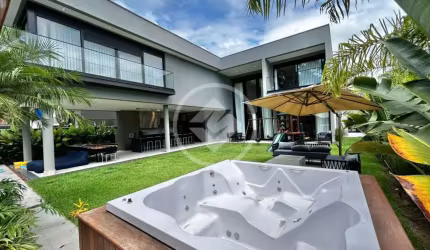 Casa com 7 Suítes no Módulo 16 da Riviera codigo: 98820