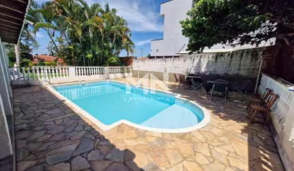 Chácara venda 3 quartos com piscina Colinas de Indaiatuba 1,560m²