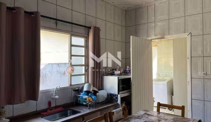 Casa à venda, 4 quartos, 1 suíte, Jardim Três Marias - Salto/SP