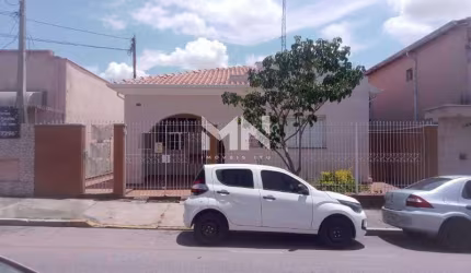 Casa à venda, 3 quartos, 1 vaga, Centro de Salto - Salto/SP