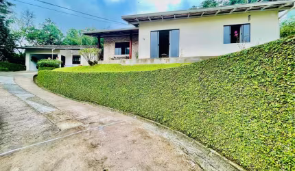 Casa para Venda em Blumenau, Ponta Aguda, 3 dormitórios, 1 banheiro, 1 vaga