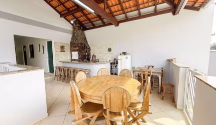 Casa para Venda em Blumenau, Salto do Norte, 3 dormitórios, 1 suíte, 3 banheiros, 2 vagas