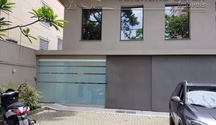 Casa comercial para alugar em Pinheiros, São Paulo  por R$ 39.000