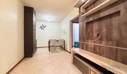 Apartamento com 3 dormitórios à venda, 71 m² por R$ 450.000,00 - Água Verde - Blumenau/SC