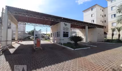 vendo sobrado de 3 quartos uma suíte setor Negrão de lima  condomínio recanto praças 2