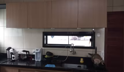 CASA COM PROJETADOS EM CONDOMÍNIO CLUBE