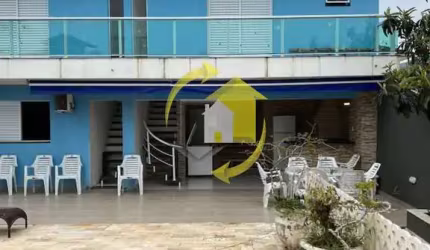 PORTEIRA FECHADA - MORADA DA PRAIA BORACEIA - 380 M² - 6 DORM. - 6 VAGAS - 500M DA PRAIA - C/ PISCINA E CHURRASQUEIRA