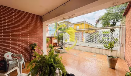 SOBRADO EM RUA TRANQUILA - TATUAPÉ - 170 M² AC - 4 DORM. 2 SUÍTES - 4 VAGAS - 550M DO METRÔ