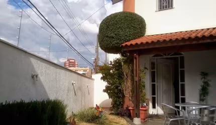 VILA ANTONINA - 170M² EM TERRENO DE 202M² - 3 DORMS SENDO 2 SUITES E 4 VAGAS