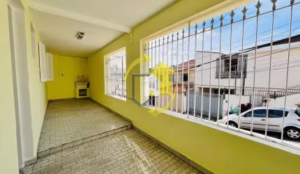 CASA TÉRREA - VILA INVERNADA - 1 DORM. - 1 VAGA - 850M DO SHOPPING