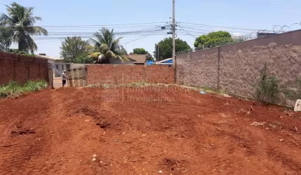 Terreno à venda, todo murado, Bairro Aero Rancho, CAMPO GRANDE - MS