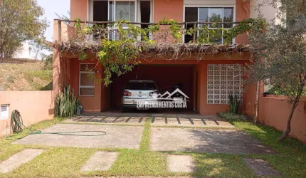Casa com 2 dormitórios para alugar, por R$ 5.000/mês - Condomínio Village Moutonnée - Salto/SP